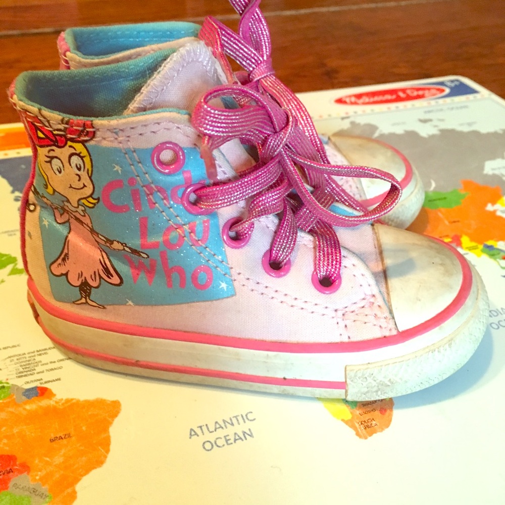 Cindy Lou who chuck Taylor’s